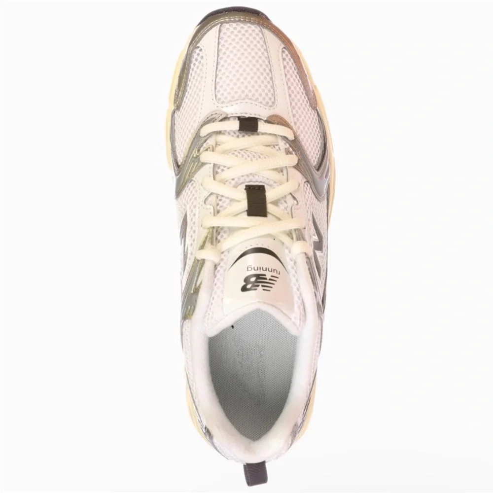 New Balance White Silver Cream Lace-Up Sneaker 530 - Picture 2 of 2